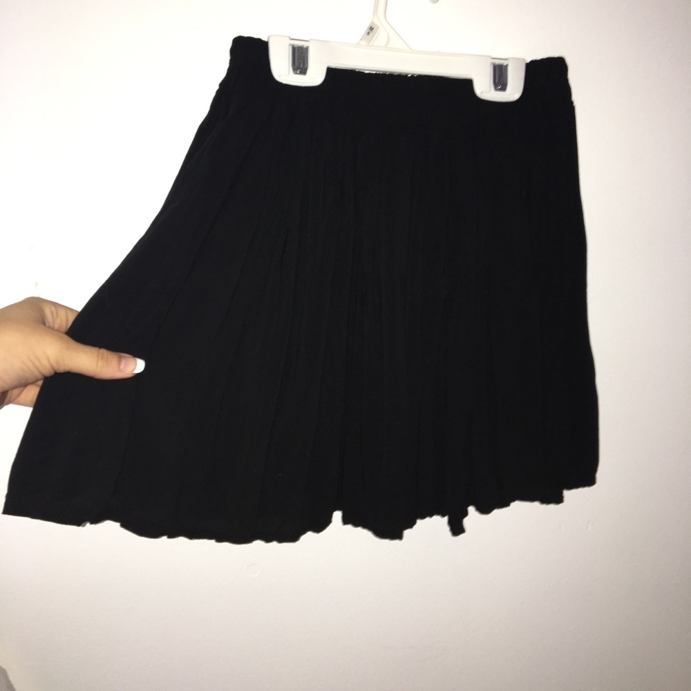 Brandy Melville Black Flow Skirt